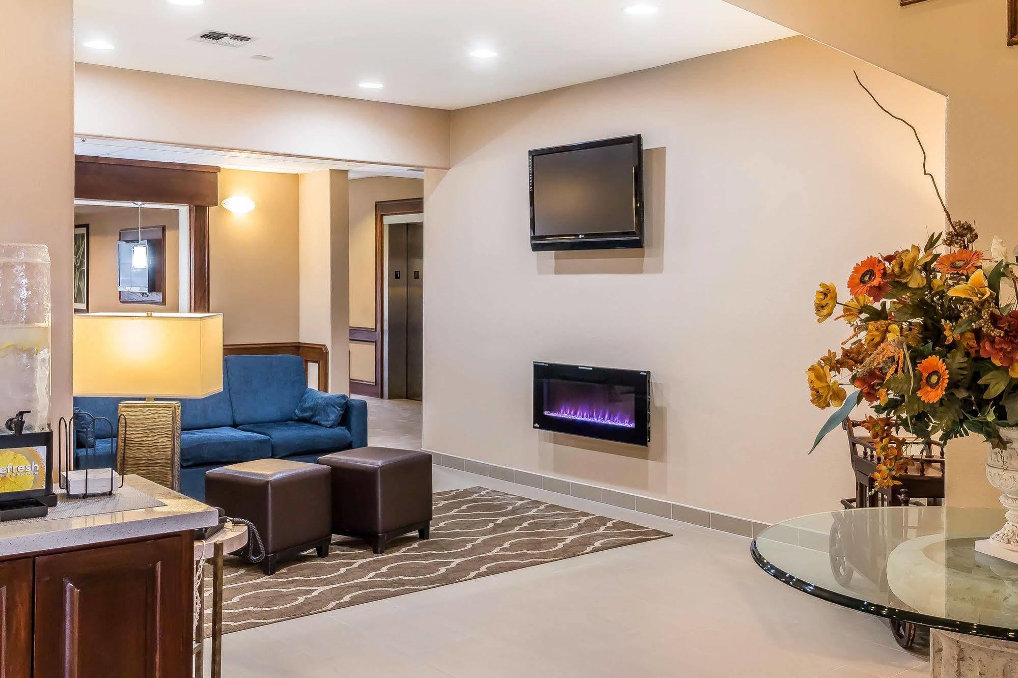Mainstay Suites Edinburg Esterno foto