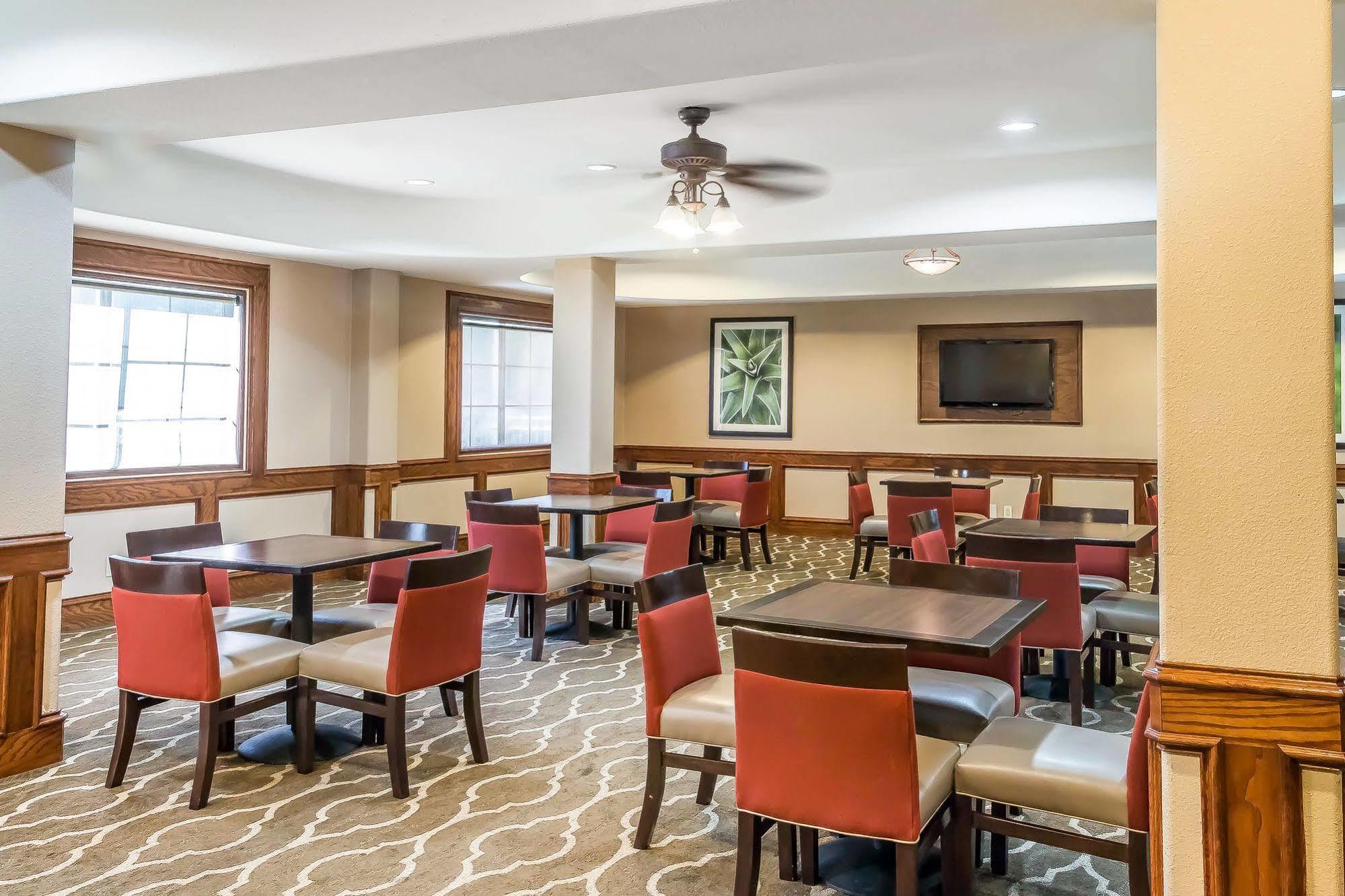 Mainstay Suites Edinburg Esterno foto