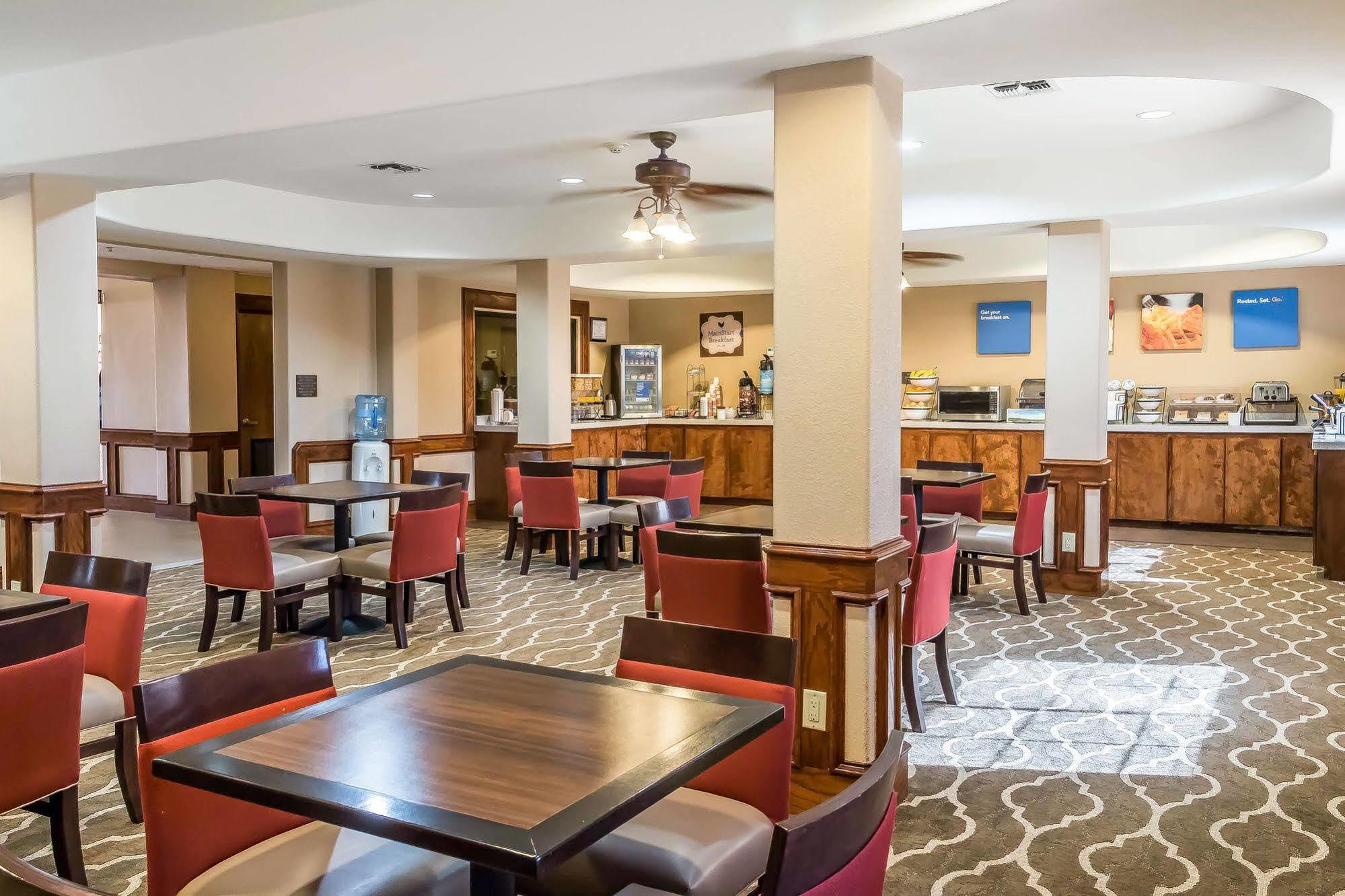 Mainstay Suites Edinburg Esterno foto