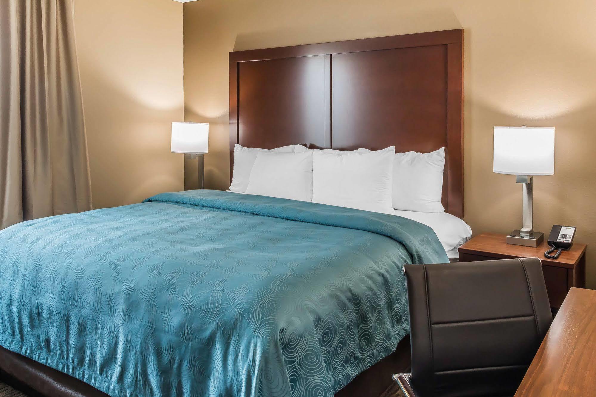Mainstay Suites Edinburg Esterno foto