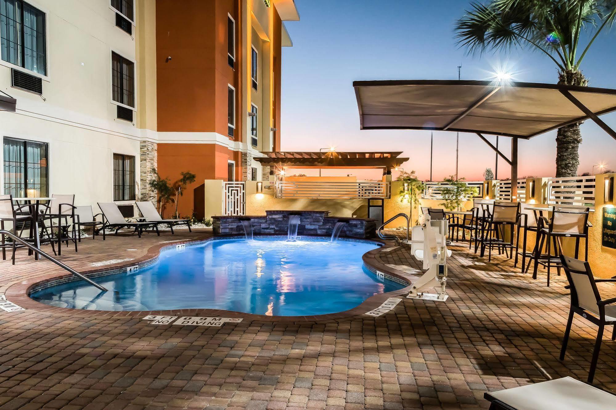 Mainstay Suites Edinburg Esterno foto