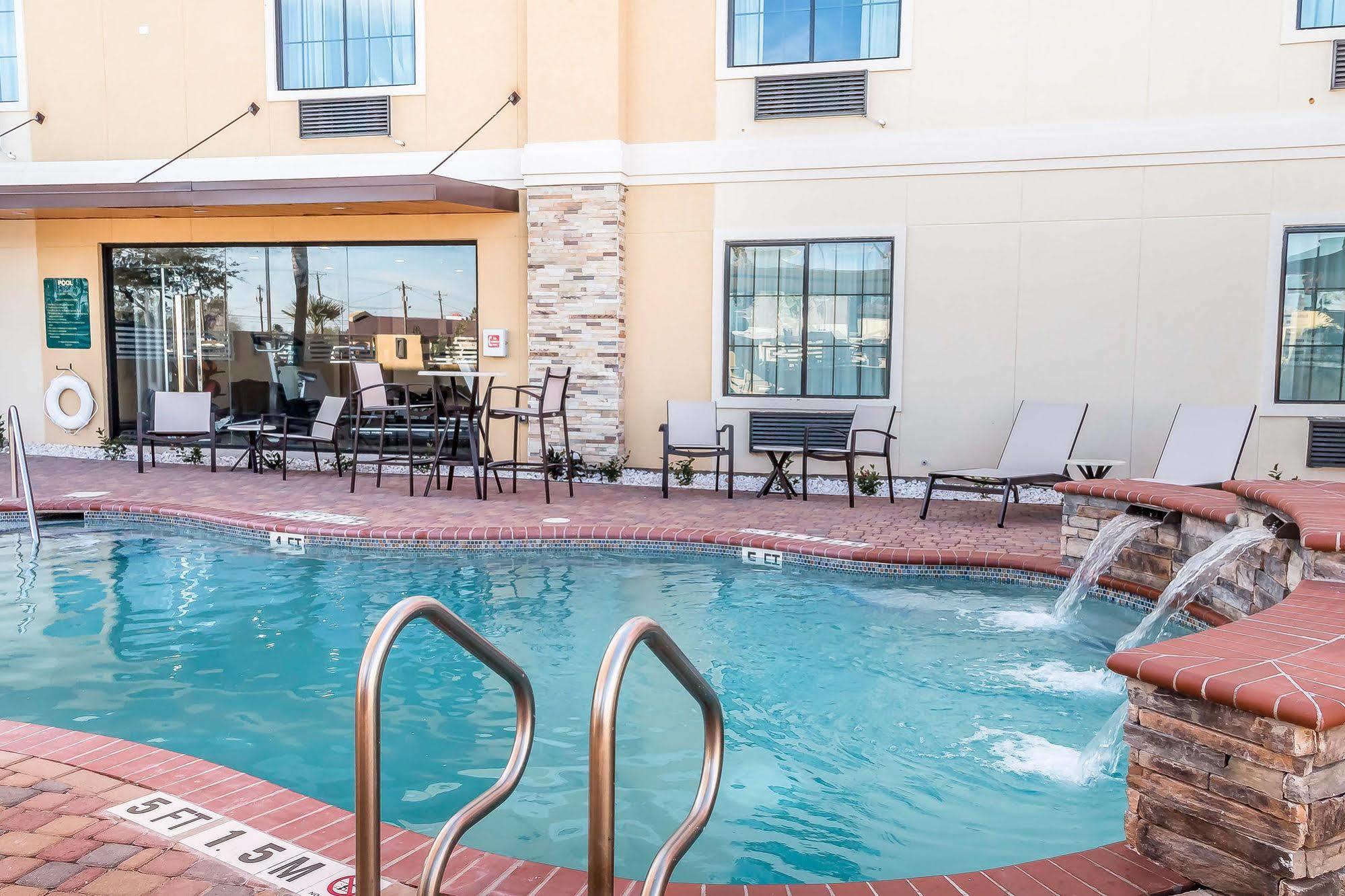 Mainstay Suites Edinburg Esterno foto